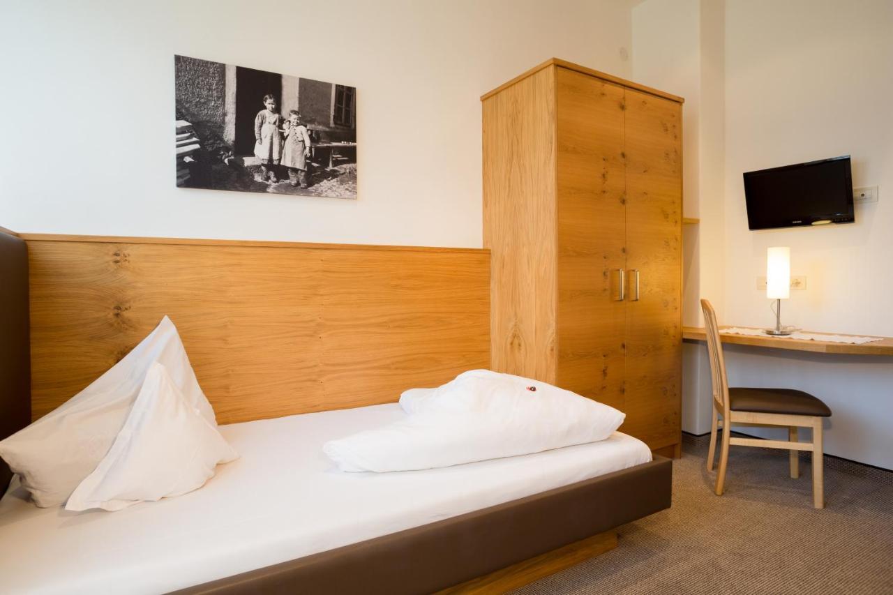 שנה Hotel Tenne מראה חיצוני תמונה